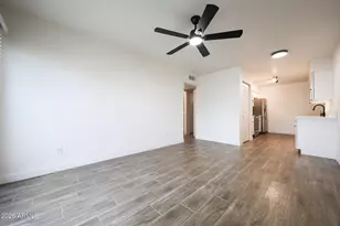558 S Lesueur, Mesa, AZ 85204 - Photo 9
