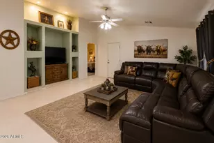 1572 W Mary K Dr, Casa Grande, AZ 85194 - Photo 9