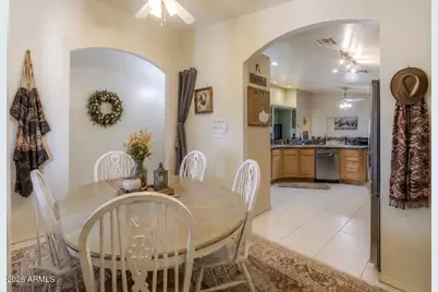 1572 W Mary K Drive, Casa Grande, AZ 85194 - Photo 3