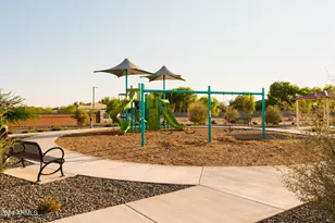15656 W Mercer Ln, Surprise, AZ 85379 - Photo 33