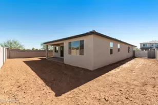 15656 W Mercer Ln, Surprise, AZ 85379 - Photo 29