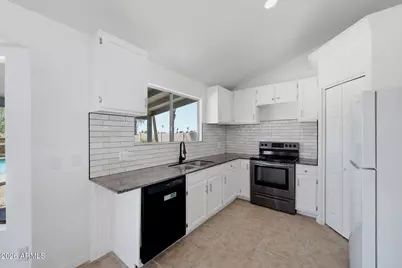 10097 W Mariposa Street, Phoenix, AZ 85037 - Photo 7
