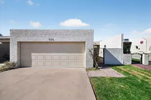 970 W Tulsa St, Chandler, AZ 85225 - Photo 1