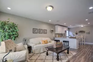 5927 S 12th Ln, Phoenix, AZ 85041 - Photo 3