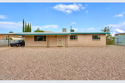 565 Earl Drive, Sierra Vista, AZ 85635 - Photo 1