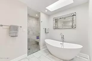6333 N Scottsdale Rd, Scottsdale, AZ 85250 - Photo 25