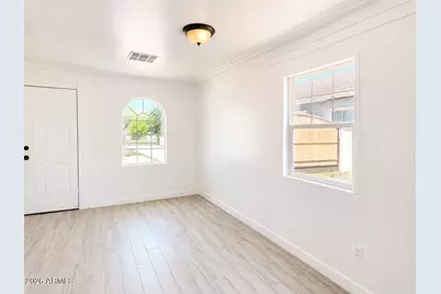4437 S 8th Place S, Phoenix, AZ 85040 - Photo 5