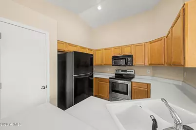 8151 W Tonto Lane, Peoria, AZ 85382 - Photo 15