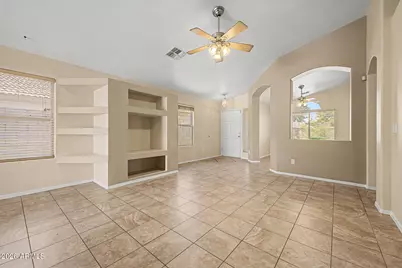 8151 W Tonto Lane, Peoria, AZ 85382 - Photo 7