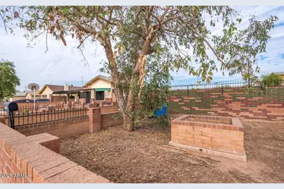 1714 W Hadley Street #21, Phoenix, AZ 85007 - Photo 5
