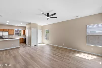 16841 W Cottonwood Street, Surprise, AZ 85388 - Photo 9