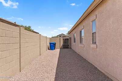 16841 W Cottonwood Street, Surprise, AZ 85388 - Photo 37