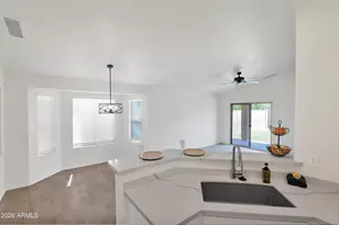 10215 E Kiva Ave, Mesa, AZ 85209 - Photo 5