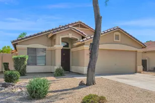 10215 E Kiva Ave, Mesa, AZ 85209 - Photo 1