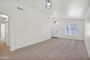 10215 E Kiva Ave, Mesa, AZ 85209 - Photo 11