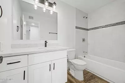 6521 W Turney Avenue, Phoenix, AZ 85033 - Photo 7