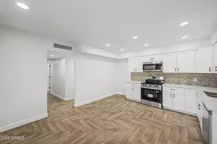 6521 W Turney Ave, Phoenix, AZ 85033 - Photo 19