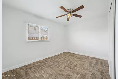 6521 W Turney Avenue, Phoenix, AZ 85033 - Photo 35