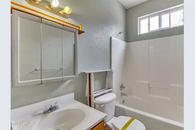1331 E Apollo Road, Phoenix, AZ 85042 - Photo 15
