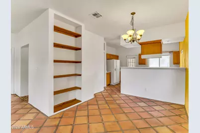 1331 E Apollo Road, Phoenix, AZ 85042 - Photo 9