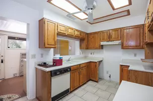 218 W Florence Blvd, Casa Grande, AZ 85122 - Photo 15