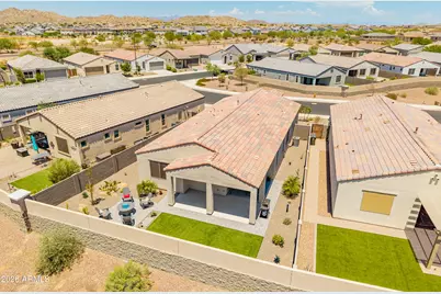 18061 W Muirwood Drive, Goodyear, AZ 85338 - Photo 37
