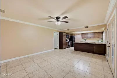 7949 W Devonshire Avenue, Phoenix, AZ 85033 - Photo 9