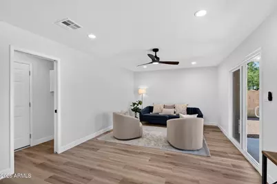 1252 W Kilarea Avenue, Mesa, AZ 85202 - Photo 19