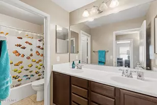 9887 W Harmony Ln, Peoria, AZ 85382 - Photo 15