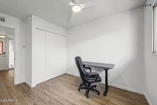 212 E Minton Dr, Tempe, AZ 85282 - Photo 29