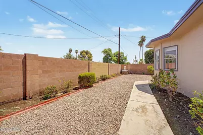 212 E Minton Drive, Tempe, AZ 85282 - Photo 35