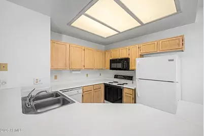 1017 E Maryland Avenue #118, Phoenix, AZ 85014 - Photo 11