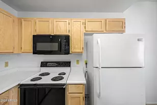 1017 E Maryland Ave, Phoenix, AZ 85014 - Photo 15