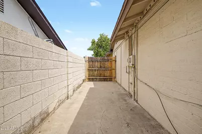 5641 W Vogel Avenue, Glendale, AZ 85302 - Photo 45