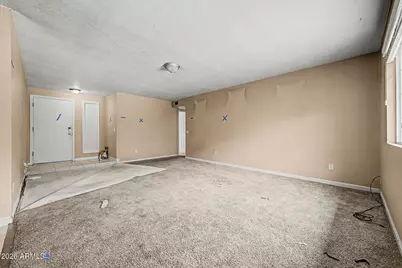 8925 W Meadowbrook Avenue, Phoenix, AZ 85037 - Photo 15