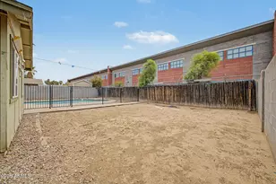 8925 W Meadowbrook Ave, Phoenix, AZ 85037 - Photo 27