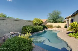 14332 W Mitchell Dr, Goodyear, AZ 85338 - Photo 13