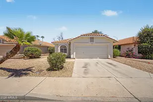 1006 W Redondo Dr, Gilbert, AZ 85233 - Photo 1