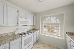 1006 W Redondo Dr, Gilbert, AZ 85233 - Photo 13