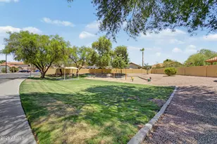 1006 W Redondo Dr, Gilbert, AZ 85233 - Photo 25