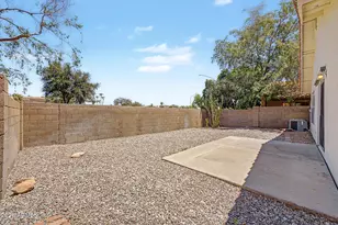 1006 W Redondo Dr, Gilbert, AZ 85233 - Photo 23