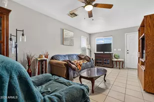 43697 W Elm Dr, Maricopa, AZ 85138 - Photo 3