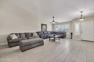 11105 E Poinsettia Dr, Scottsdale, AZ 85259 - Photo 5