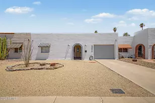 2075 E Cairo Dr, Tempe, AZ 85282 - Photo 1