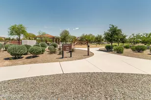 3889 E Chestnut Ln, Gilbert, AZ 85298 - Photo 97