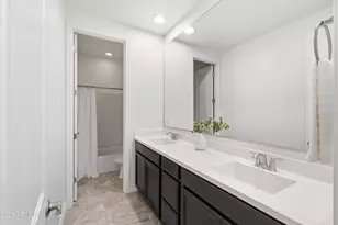 3889 E Chestnut Ln, Gilbert, AZ 85298 - Photo 63