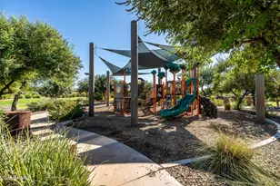 3889 E Chestnut Ln, Gilbert, AZ 85298 - Photo 127