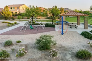 3889 E Chestnut Ln, Gilbert, AZ 85298 - Photo 99