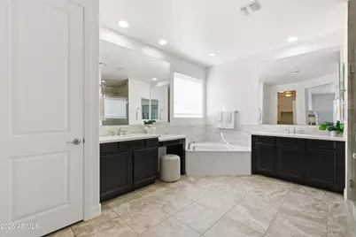 3889 E Chestnut Lane, Gilbert, AZ 85298 - Photo 39