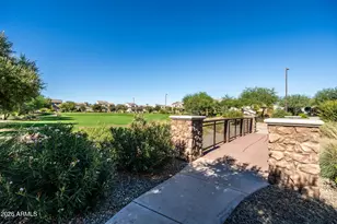 3889 E Chestnut Ln, Gilbert, AZ 85298 - Photo 129